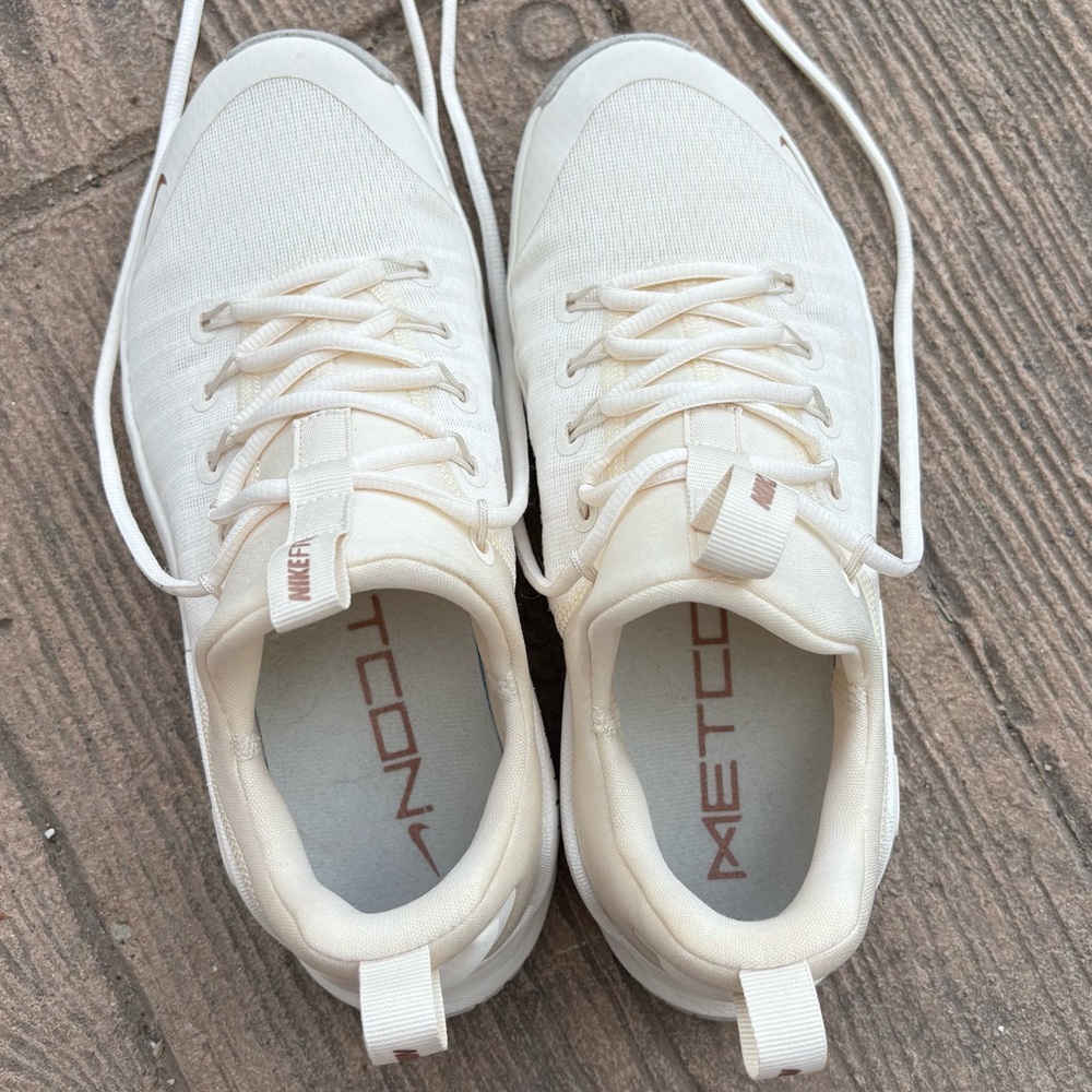 Nike Free Metcon Cream Shoes ladies 9.5
